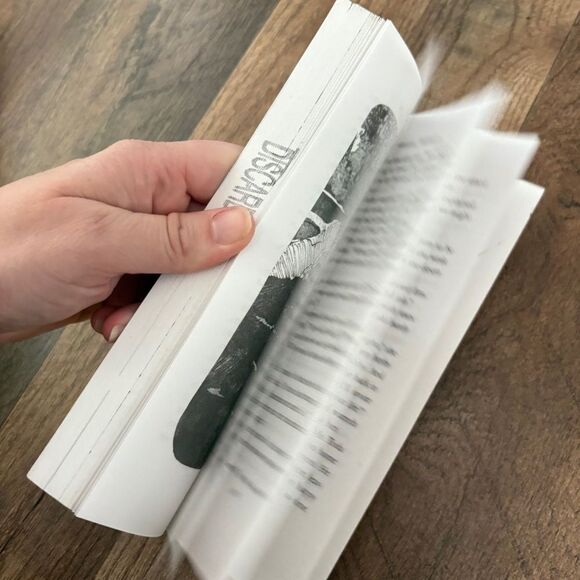 Journey to Topaz Book by Yoshiko Uchida illustrated by Donald Carrick used - Picture 5 of 6